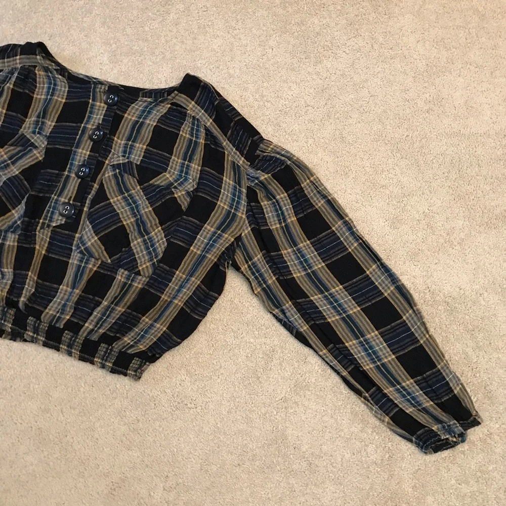 Free People Plaid Crop Top Size L Black Blue Tan Boho Prairie Country Girl Fall